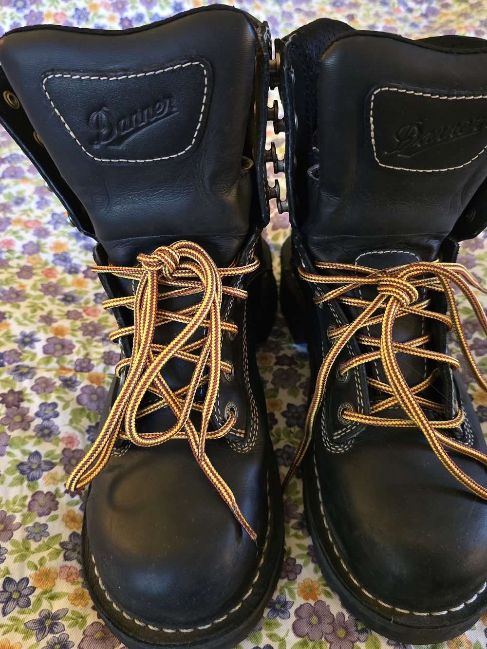Danner Womens Quarry USA Alloy Toe 7" Black AT Work Boots Size 8 Like New!